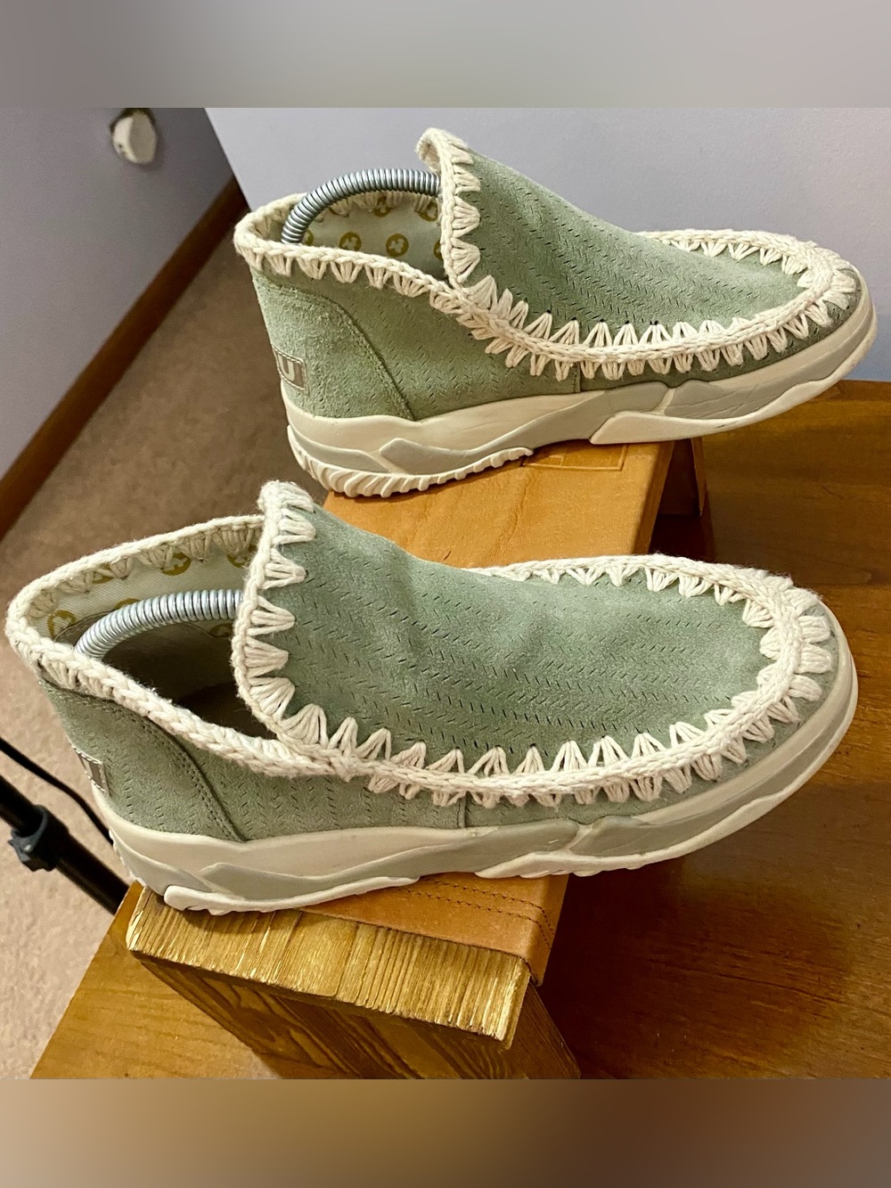 Mou Eskimo Sneaker Boots Sage Green Sheepskin Wool Crochet Stitching Womens US 9 - Picture 5 of 11